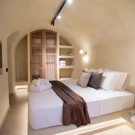 Villa Iama Luxury Santorini